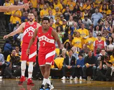 关于瓦伦西亚客场大胜,领先对手一步之遥的信息 关于瓦伦西亚客场大胜,领先对手一步之遥的信息