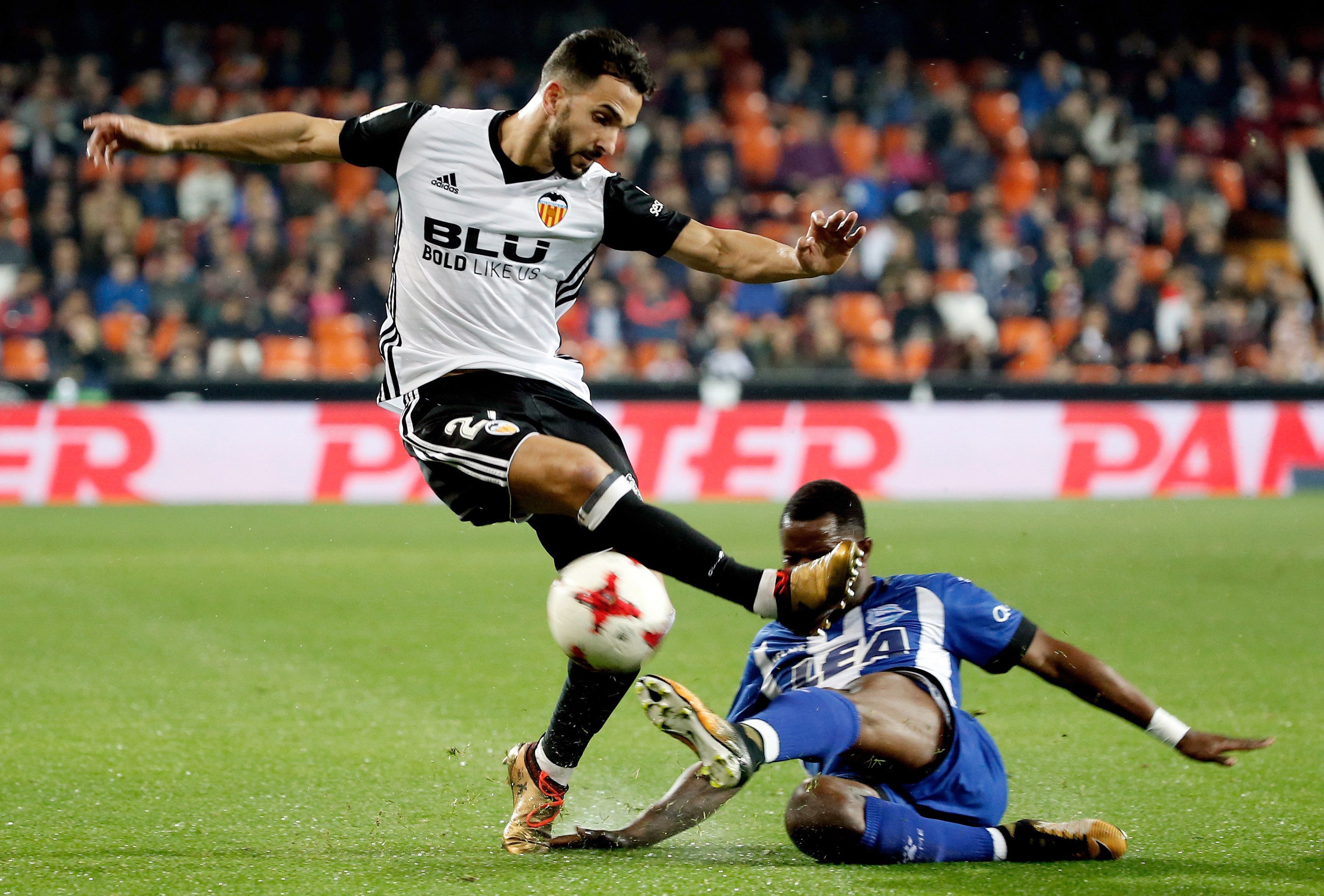 开云-关于巴伦西亚斯踢进制胜球，帮助球队取得宝贵胜利的信息